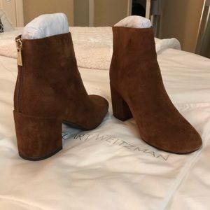 Stuart Weitzman Bacari Bootie In Walnut Suede. 7
